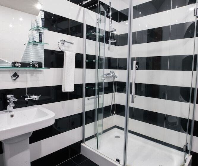 La Defense Hotel Yerevan