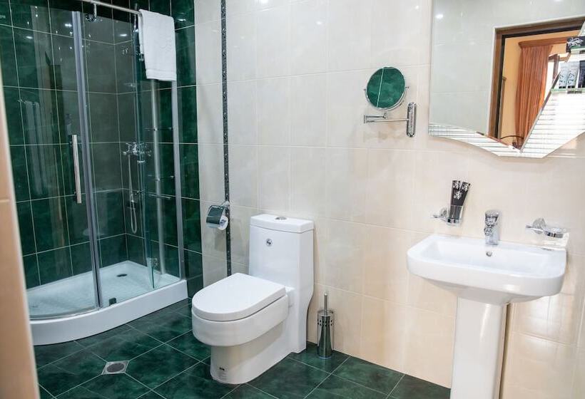 La Defense Hotel Yerevan