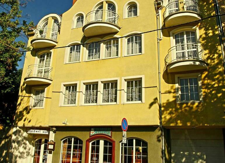 Hotel Wesselényi