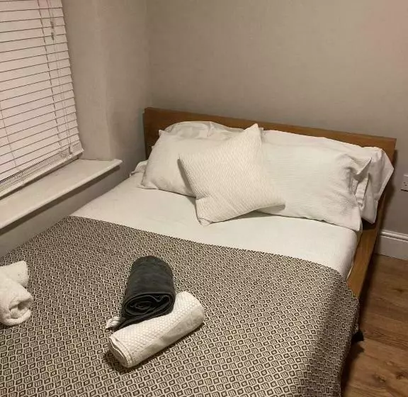 پانسیون Bloomfield  At Stayboom