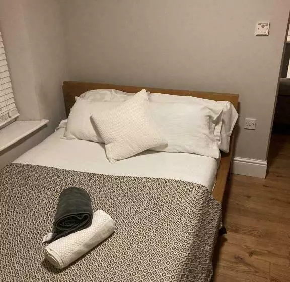 پانسیون Bloomfield  At Stayboom