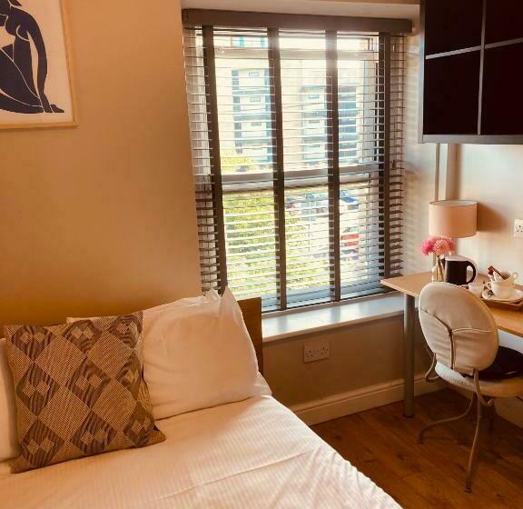 Pensjonat Bloomfield At Stayboom