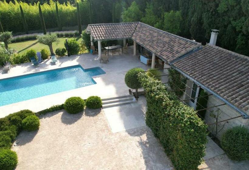 Пансион Mas Des Bambous