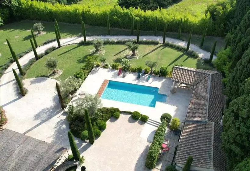 Majatalo Mas Des Bambous