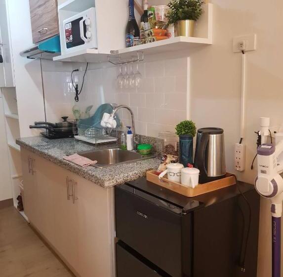 Sm Spring Residences Tower 2 Condominium Bicutan Parañaque Cozy Condo