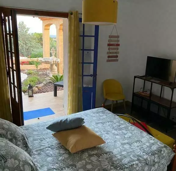 ベッドアンドブレックファースト Chambres D Hôtes De Charme La Joséline
