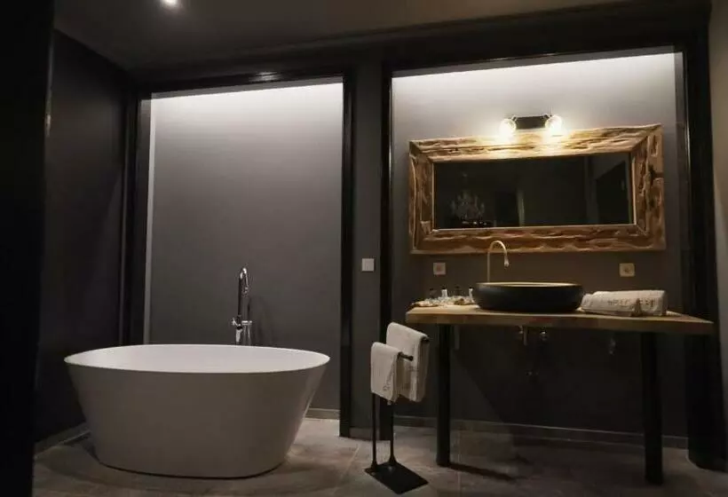 تختخواب و صبحانه Les Suites M