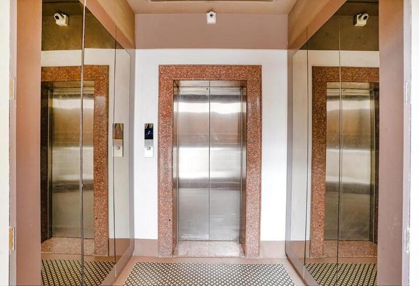 Fabhotel Gargi Deluxe