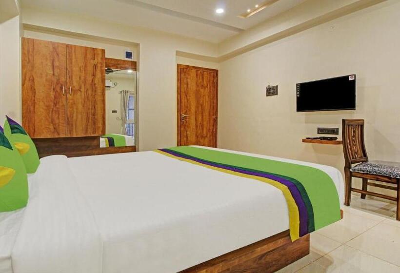 Hotel Treebo Royal Imperio