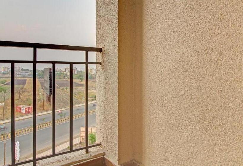 Hotel Treebo Royal Imperio