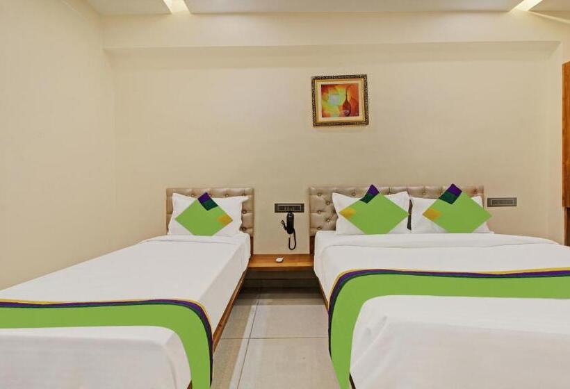 Hotel Treebo Royal Imperio