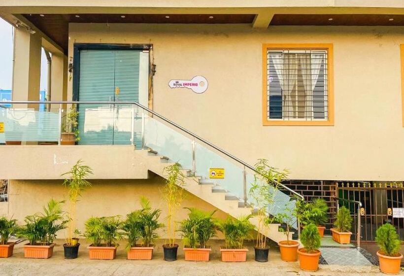 Hotel Treebo Royal Imperio
