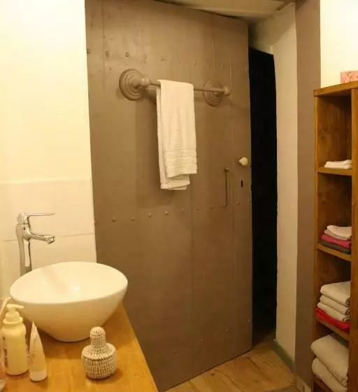 ベッドアンドブレックファースト Les Escaliers Du Paradis