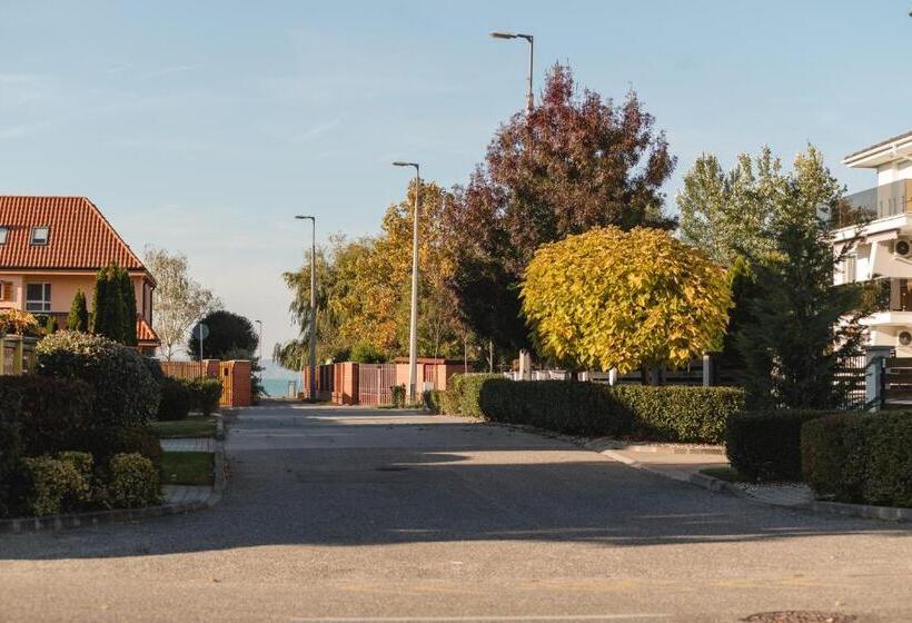 펜션 Golden Beach Apartments Siófok