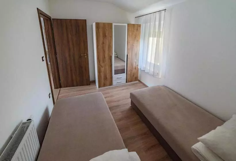 ペンション Golden Beach Apartments Siófok