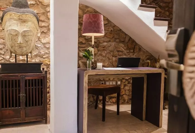 Aamiaismajoitus (B&B) Hc6 Boutique Marbella   Adults Only