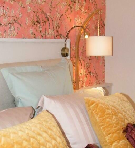 Bed and Breakfast Kergroaz Maner Classé 5 épis Table D Hôtes Manoir Dans Parc Paysagé Jacuzzi En Plein Air Bornes Véhi