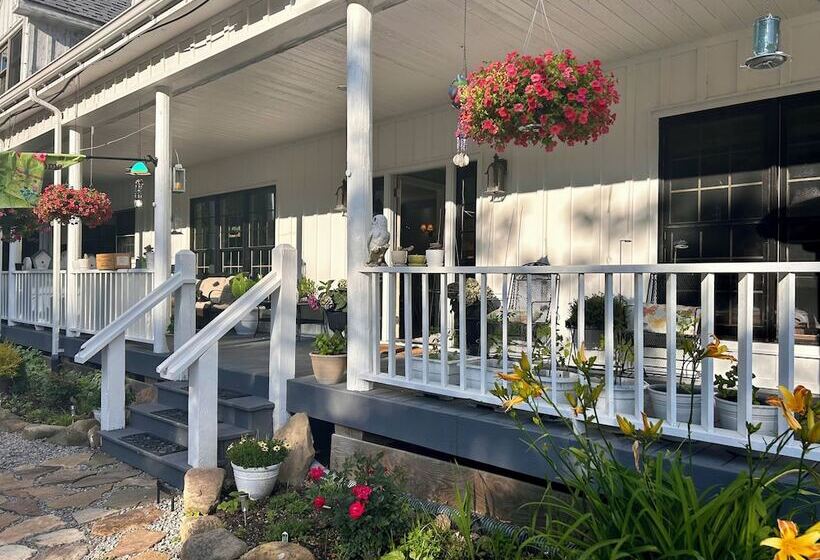 ベッドアンドブレックファースト Morning Glory Inn