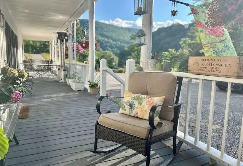 ベッドアンドブレックファースト Morning Glory Inn