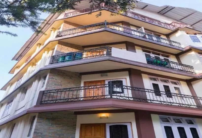 تختخواب و صبحانه Stay Inn Belle Vue House