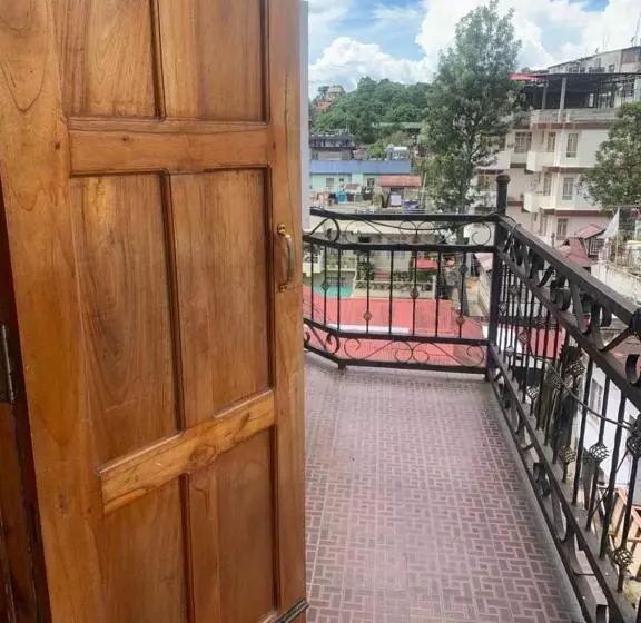 تختخواب و صبحانه Stay Inn Belle Vue House