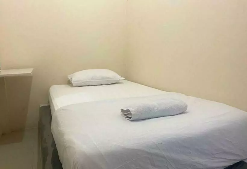 Hotelli Ck Homestay Syariah Near Lippo Plaza Jambi Mitra Reddoorz