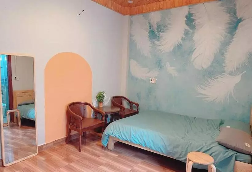 هتل Nấm Home