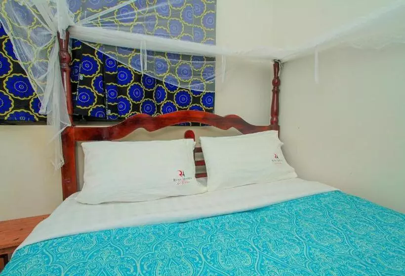 Richy Hotels And Safaris