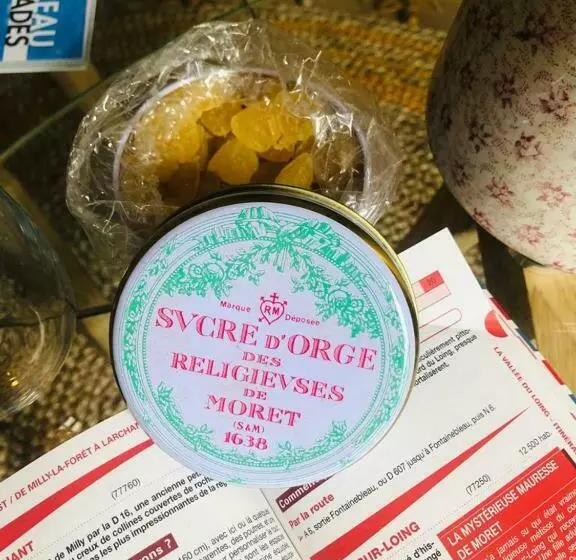 Aamiaismajoitus (B&B) Hôtes De Maïa Chambre D Hôtes Chez L Habitant