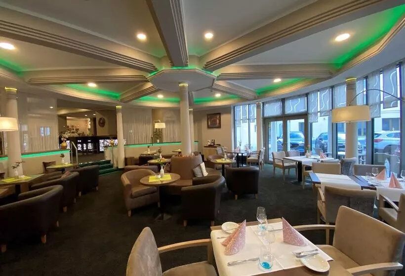 Hotelli Am Schloss Aurich  Schlossresidenz