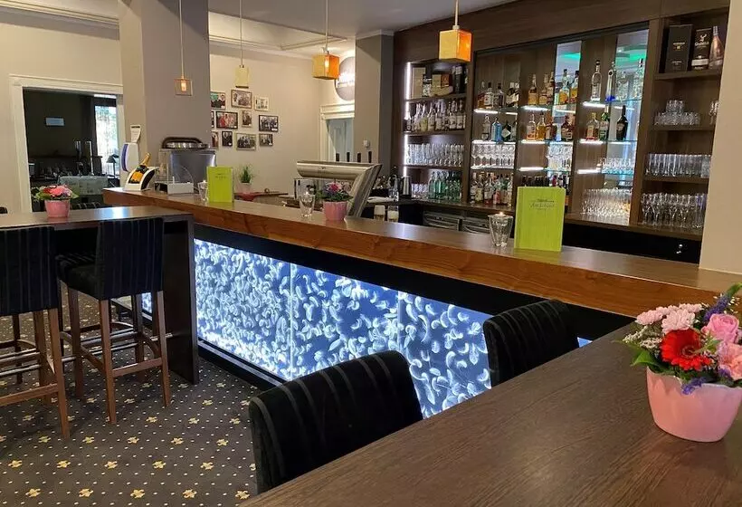 Hotelli Am Schloss Aurich  Schlossresidenz