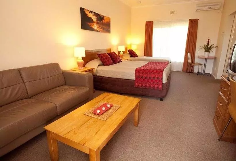 Byron Motor Lodge Motel