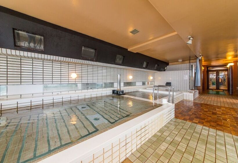 Apa Hotel Komatsu Grand