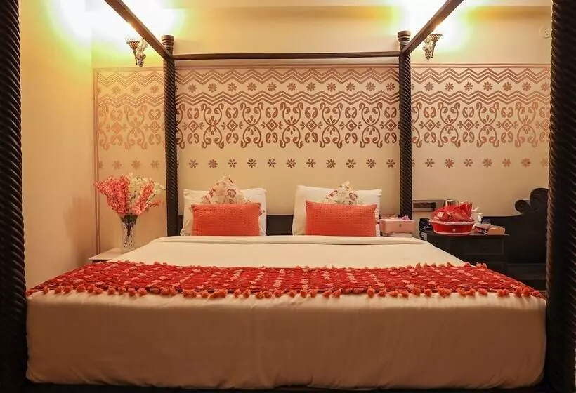 هتل Laxmi Palace Heritage Boutique