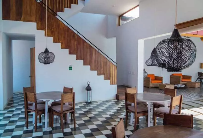 Los Patios Hotel Granada