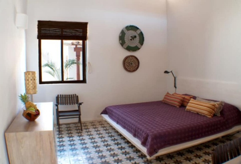 Los Patios Hotel Granada