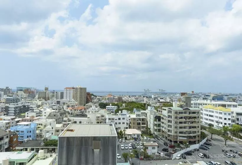 Отель Nishitetsu Resort Inn Naha