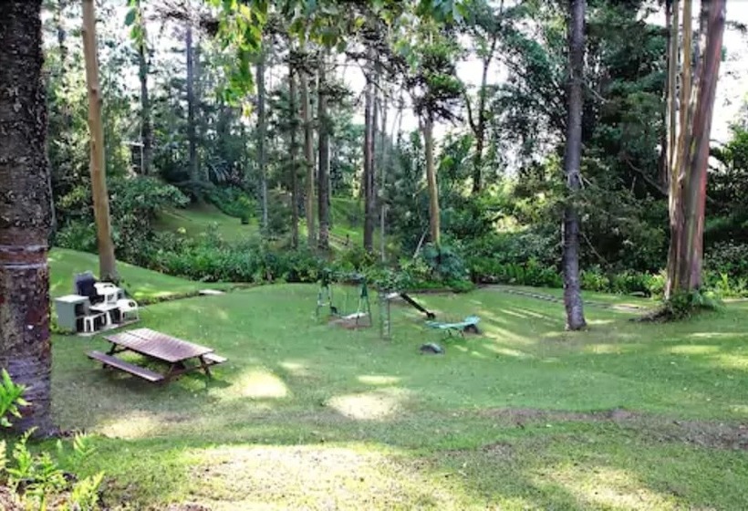 בית מלון כפרי Pacific Gardens