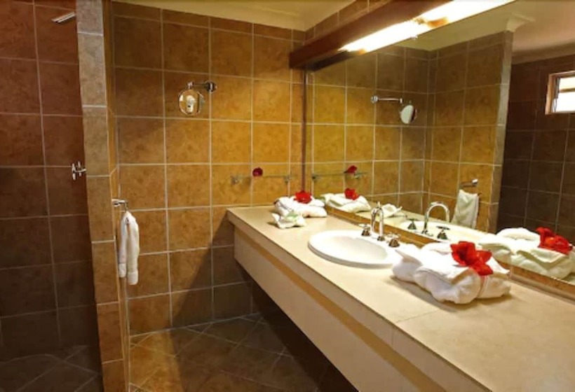 בית מלון כפרי Pacific Gardens