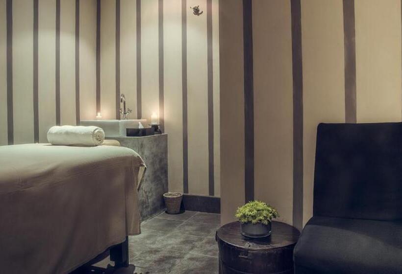 ホテル Paradise Road  Tintagel Colombo