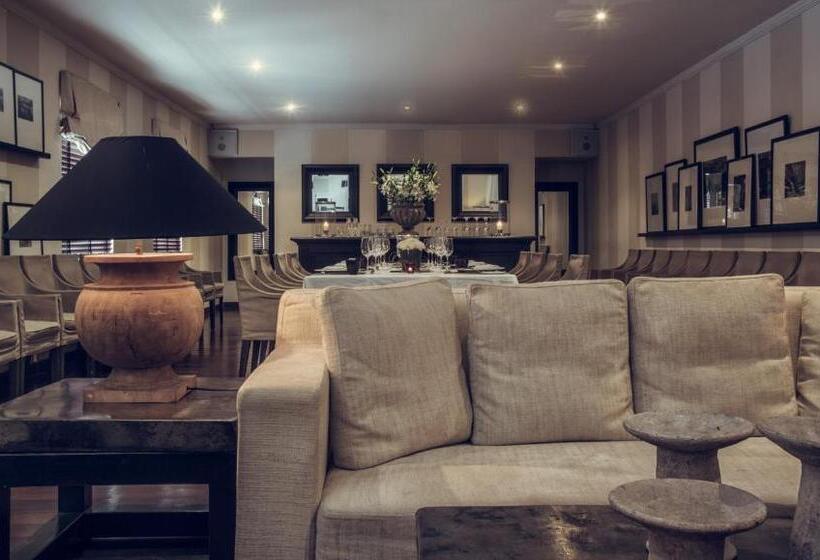 ホテル Paradise Road  Tintagel Colombo