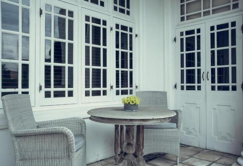 ホテル Paradise Road  Tintagel Colombo