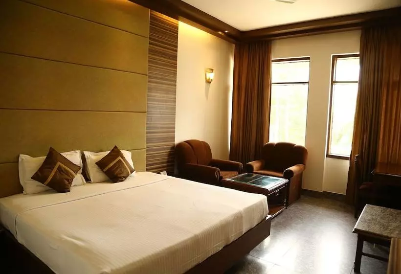 هتل Park Inn
