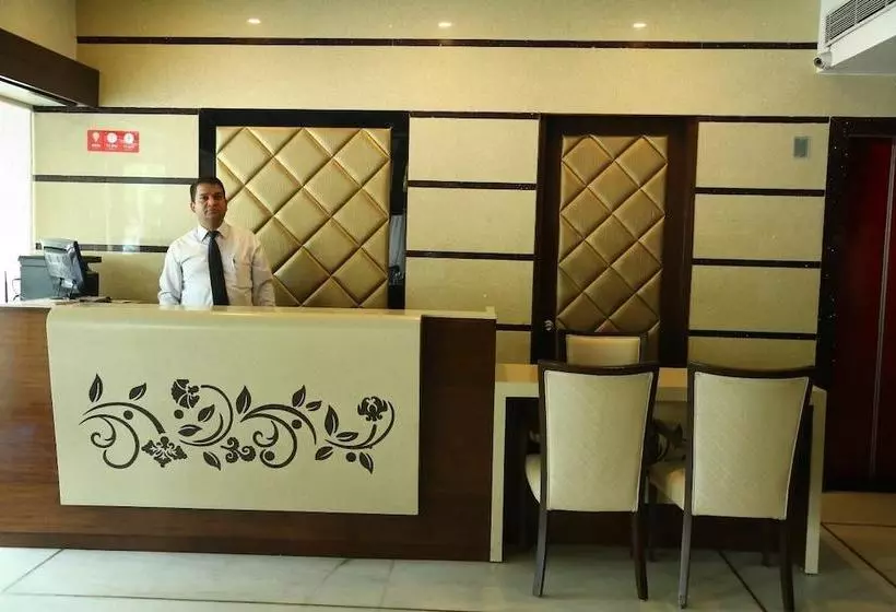 هتل Park Inn