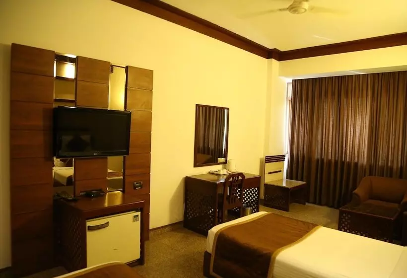 هتل Park Inn
