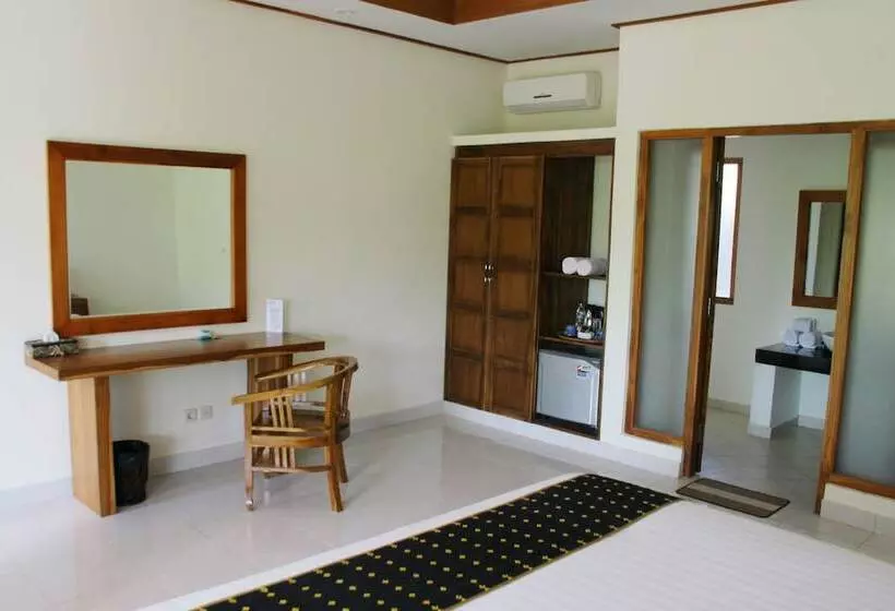 Hotel Puri Sari Beach