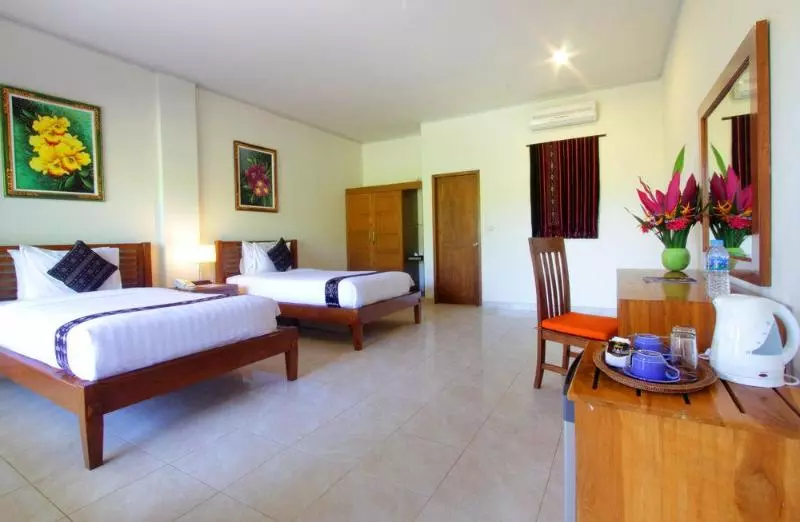 Hotel Puri Sari Beach