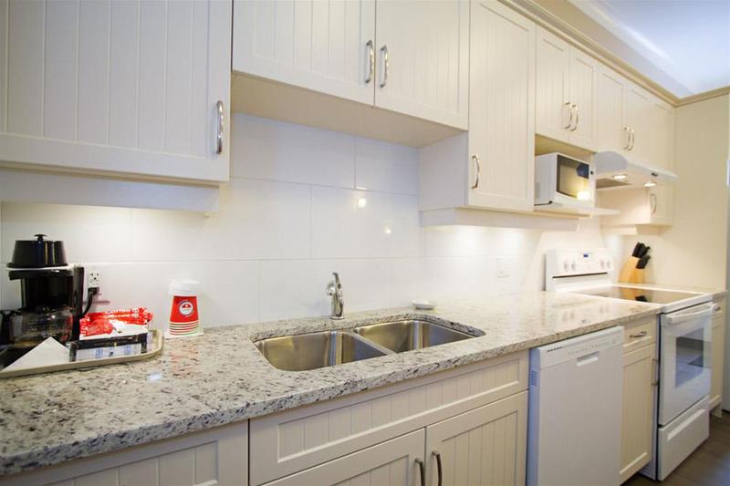 モーテル Glenwood Inn & Suites