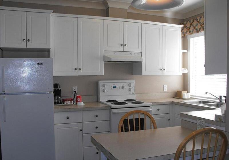 モーテル Glenwood Inn & Suites