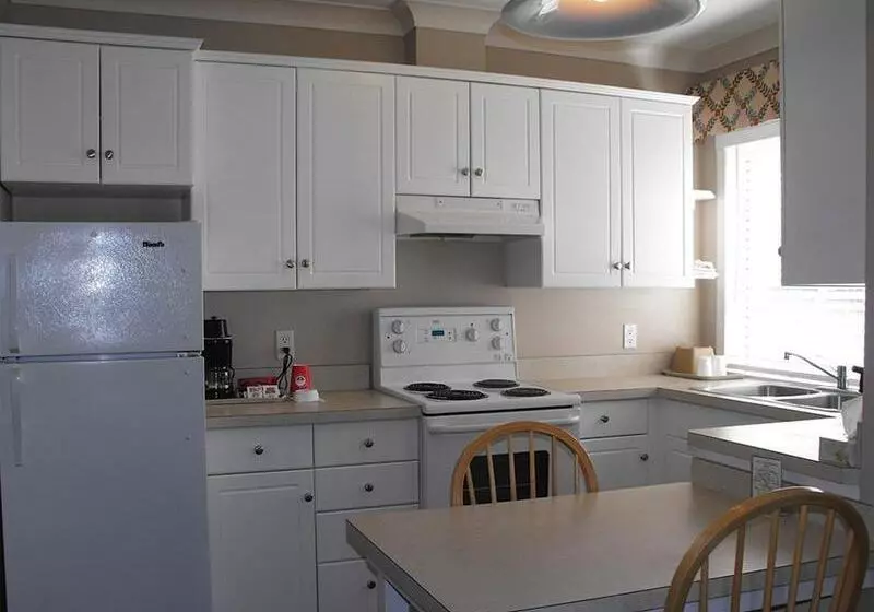 모텔 Glenwood Inn & Suites